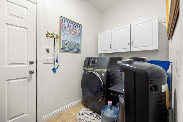 Image 15 of 27 For 30932 Osceola Place
