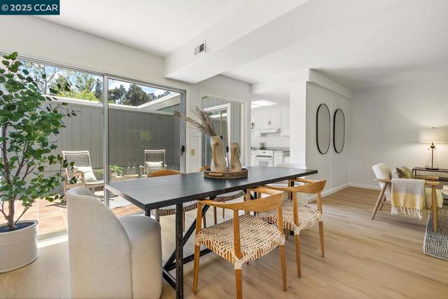 1129 Leisure Ln, Walnut Creek CA: https://media.crmls.org/mediaz/04e748e4-4c36-479b-9a5d-7e0fb917d98d.jpg