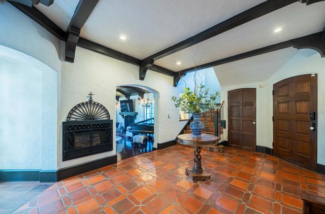 1 Santa Lucia Avenue, Salinas CA: https://media.crmls.org/mediaz/04e7b0b5-faa0-49cb-9335-2289db30b4bd.jpg