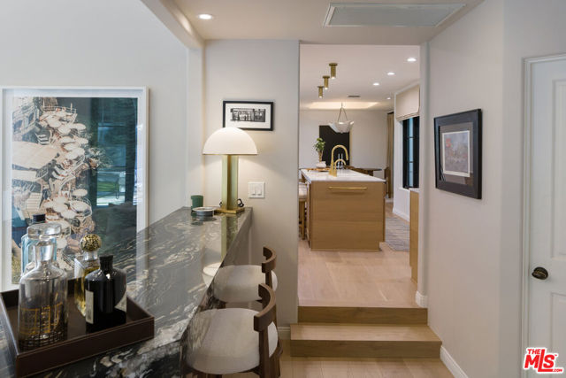 13439 Java Drive, Los Angeles CA: https://media.crmls.org/mediaz/04e8b439-9fd6-4299-b709-bb5f123ece17.jpg