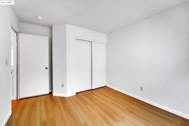 1764 Primrose Ln, Pinole CA: https://media.crmls.org/mediaz/04e900f3-e204-4acf-bfcb-0cdd2d9b0561.jpg