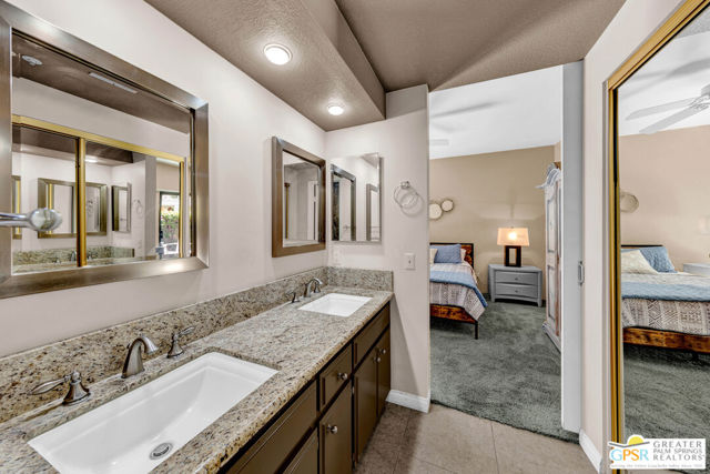 255 S Avenida Caballeros #111, Palm Springs, CA 92262
