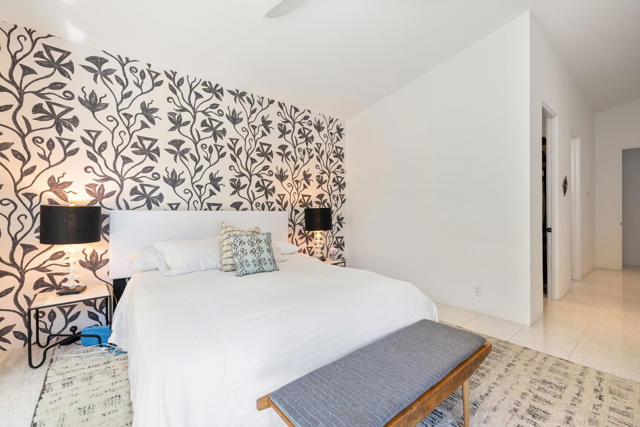 75465 Montecito Drive, Indian Wells CA: https://media.crmls.org/mediaz/04ecce94-9155-4a18-aa42-3b282331a9ee.jpg