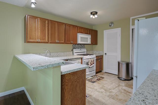 6872 Quebec Court, San Diego CA: https://media.crmls.org/mediaz/04ecf224-2aed-409f-b45a-93f591ad4f99.jpg