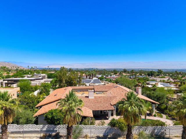 49425 Jfk Trail Trail, Palm Desert CA: https://media.crmls.org/mediaz/04ed94d6-f82e-4a80-aa91-3370eb5a1fac.jpg