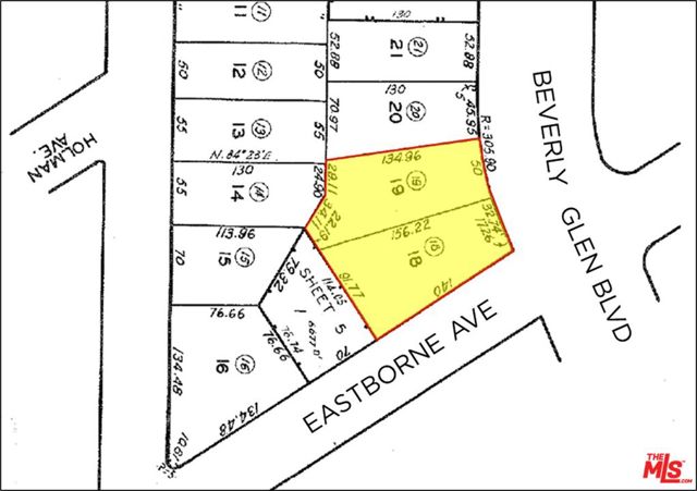 10401 Eastborne Avenue, Los Angeles CA: https://media.crmls.org/mediaz/04edf213-610a-4793-a64a-b3ad47fc98d4.jpg