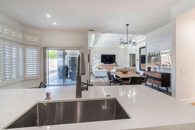 Image 8 of 28 For 78627 Dancing Waters Road