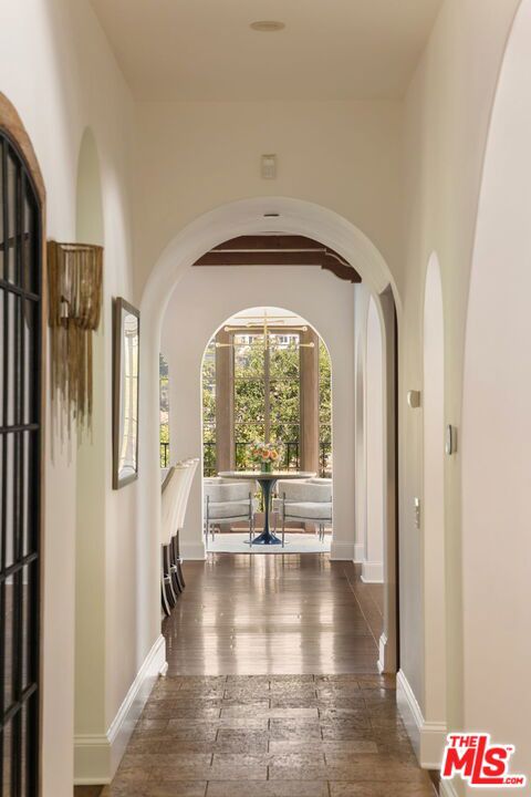 Drew Fenton | 182 N Carmelina Avenue Los Angeles CA | MLS: 7686952