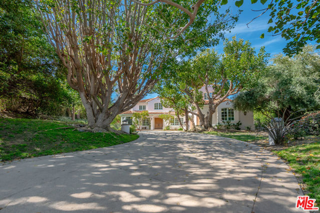 Image 1 of 42 For 3843 Rock Hampton Drive