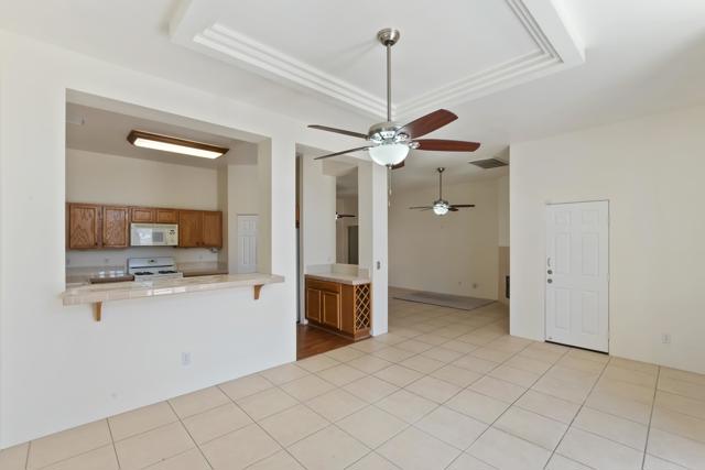 9490 West Drive, Desert Hot Springs CA: https://media.crmls.org/mediaz/04f222cc-9b36-4510-b4ff-ba2f56cf3d80.jpg
