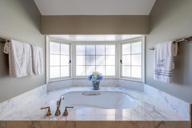 0 Casanova 4 NW of 13th Street, Carmel CA: https://media.crmls.org/mediaz/04f28cfa-e82f-44ea-85a7-c6bfe31cf043.jpg