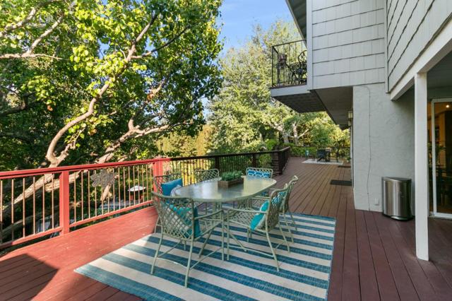 878 Hillcrest Drive, Redwood City CA: https://media.crmls.org/mediaz/04f2a591-8651-4e1a-a3ac-dfed7437eb07.jpg