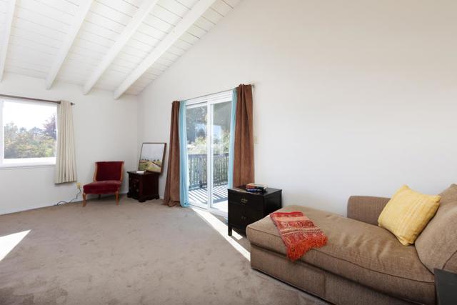 229 Alamo Avenue, Santa Cruz CA: https://media.crmls.org/mediaz/04f3726f-98de-4601-a955-a5d8938a97d9.jpg