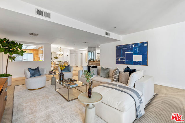 Image 3 for 10660 Wilshire Blvd #1702, Los Angeles, CA 90024