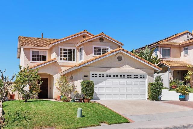 15778 Camino Crisalida, San Diego CA: https://media.crmls.org/mediaz/04f46433-6886-4273-a614-05133b2acda1.jpg