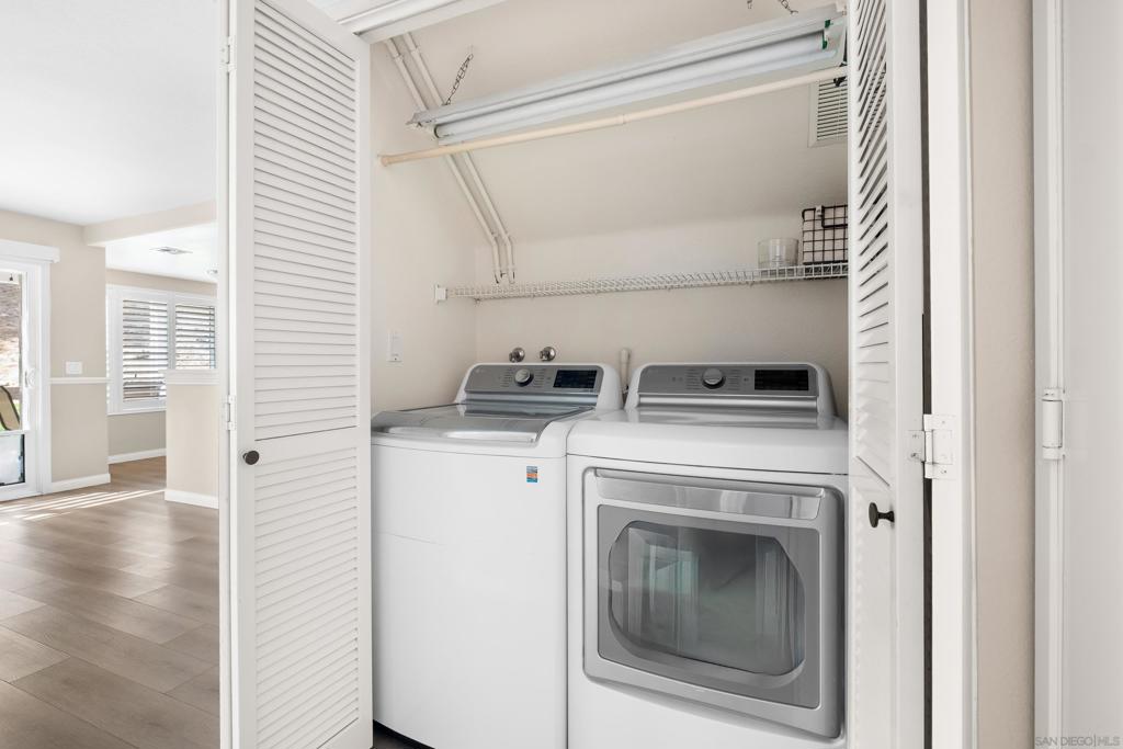 1865 Ithaca Dr - photo 13