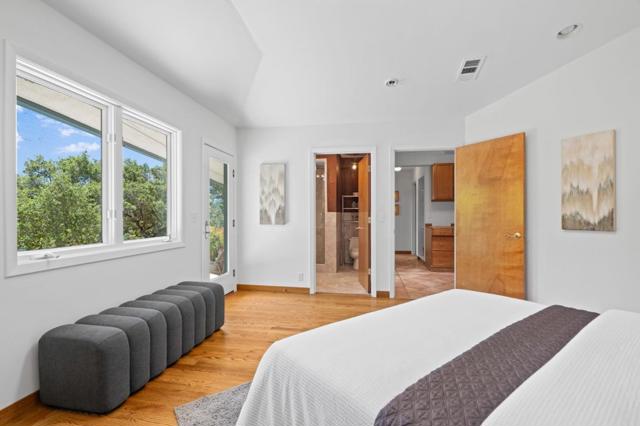 1780 Edgewood Road, Redwood City CA: https://media.crmls.org/mediaz/04f707b3-af15-46c1-aef8-a0ca85c7dead.jpg