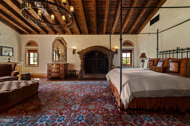 Detail Gallery Image 56 of 75 For 2940 Kuehner Dr, Simi Valley,  CA 93063 - 57 Beds | 40 Baths