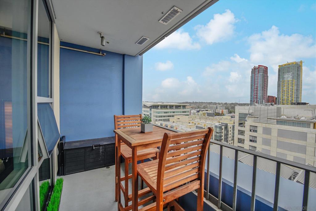 321 10th Ave - photo 11