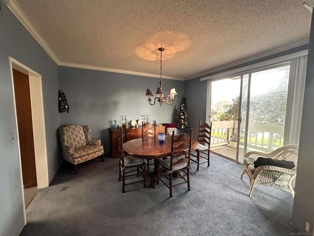 13078 Mindanao Way, Marina del Rey CA: https://media.crmls.org/mediaz/04f91078-14ba-4ffe-9105-8e2e4d72b9af.jpg