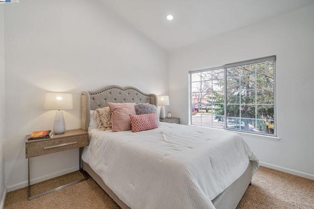 5786 Belleza Dr, Pleasanton CA: https://media.crmls.org/mediaz/04fa9a29-16ac-4b58-a548-4717bc8ff0d5.jpg