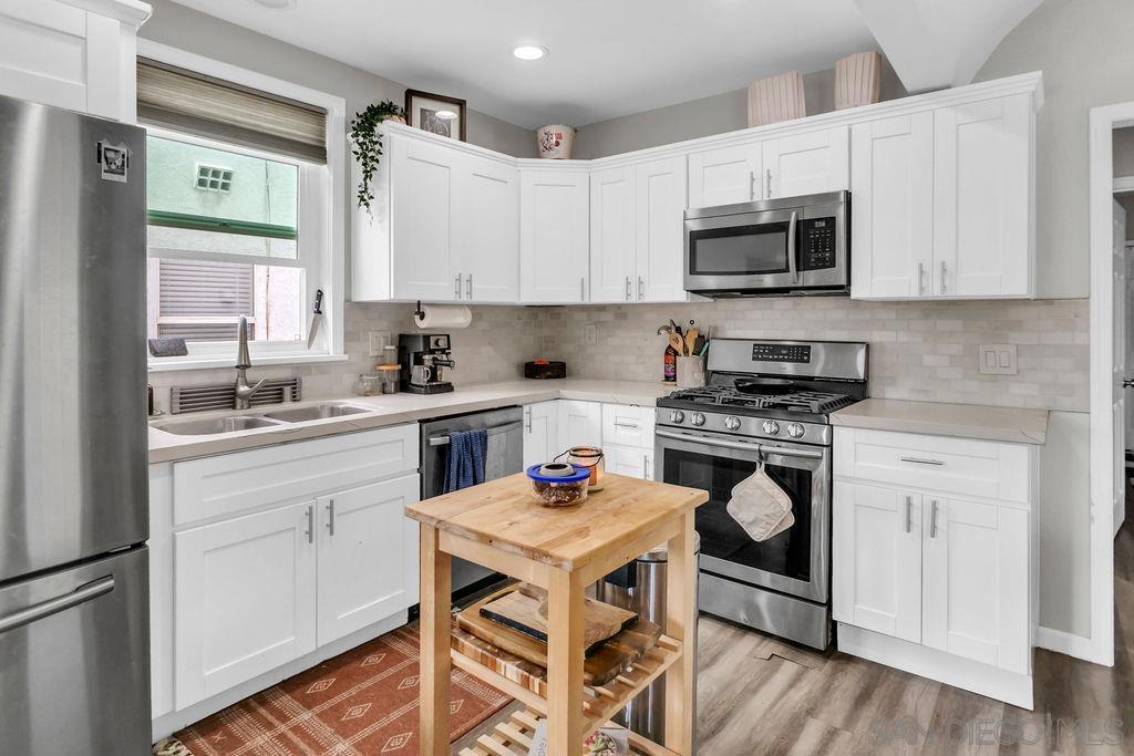 MLS #250034148SD img 5