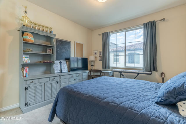 1160 Vista Canyon Lane, Newbury Park CA: https://media.crmls.org/mediaz/04fce12b-1cb2-4e16-a83d-ceb01eb01c38.jpg