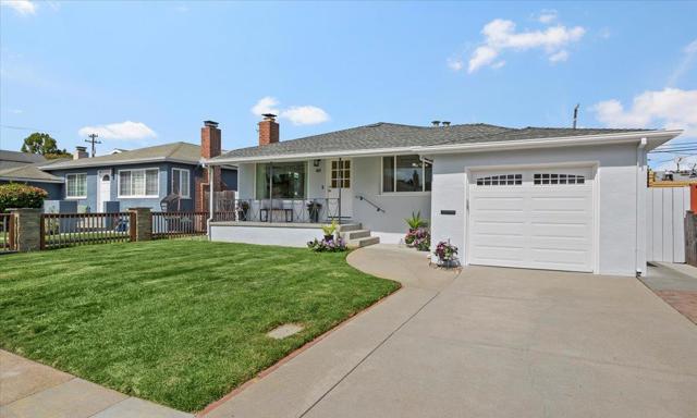 227 Poinsettia Avenue, San Mateo CA: https://media.crmls.org/mediaz/04fe37fe-e79a-4742-9f47-78ee9272faae.jpg