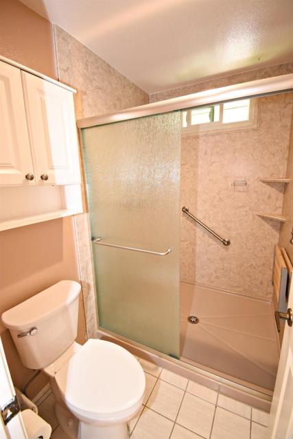 Detail Gallery Image 14 of 26 For 10908 Avenida Playa Veracruz, San Diego,  CA 92124 - 3 Beds | 2/1 Baths
