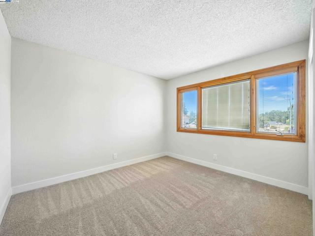 2858 Superior Dr, Livermore CA: https://media.crmls.org/mediaz/0500ab30-1be8-4403-a283-154002e91d06.jpg