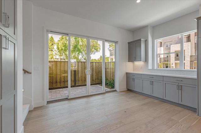322 Isabelline Court, San Ramon CA: https://media.crmls.org/mediaz/05017bd4-e41a-4cf2-bd83-34c6fcd8909e.jpg