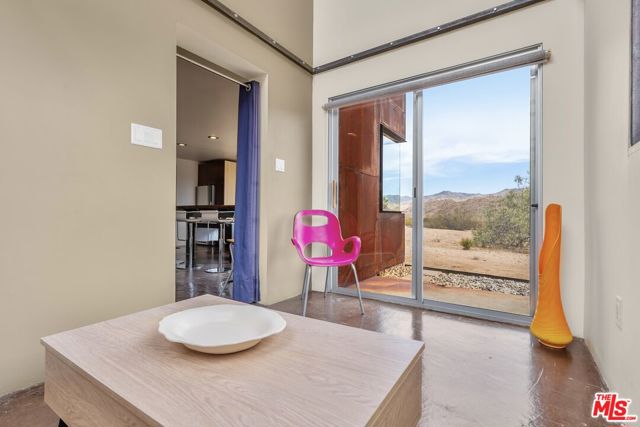 63131 Rocking Chair Road, Joshua Tree CA: https://media.crmls.org/mediaz/05019195-3321-4156-b7af-3378175da4b1.jpg