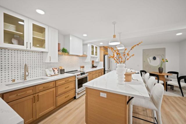 6607 Arlington Drive, Pleasanton CA: https://media.crmls.org/mediaz/0501b5f3-1b55-41af-b175-fe57f995cfcc.jpg