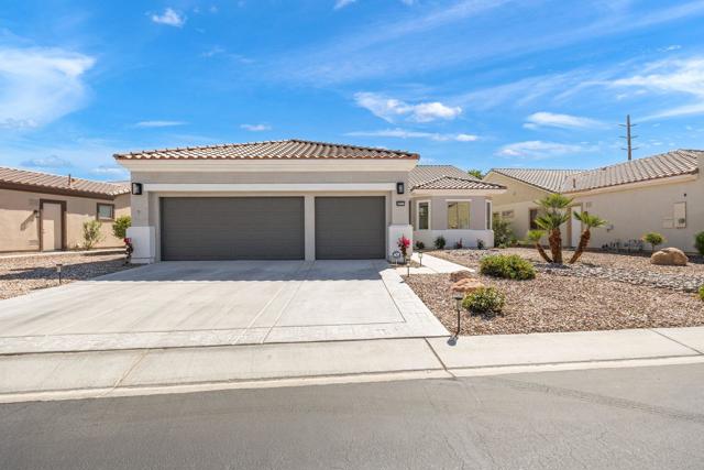 80521 Camino San Mateo, Indio CA: https://media.crmls.org/mediaz/0501fa87-5ad6-46eb-b436-44f95654b4b4.jpg