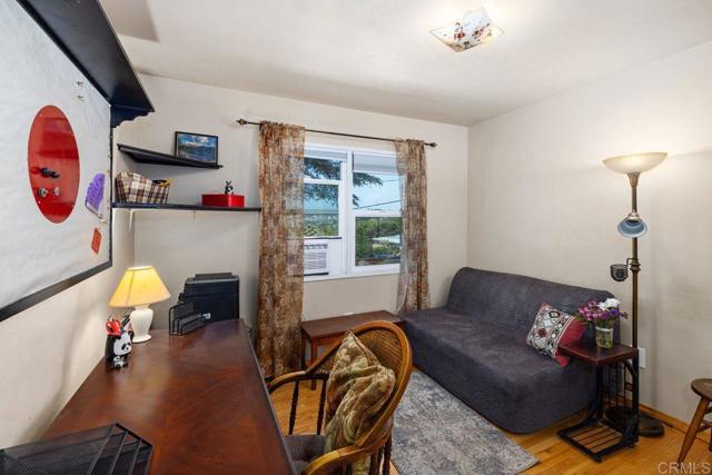10171 Ramona Drive, Spring Valley CA: https://media.crmls.org/mediaz/0503c8ca-6c67-496e-821f-6f9ddf923a20.jpg