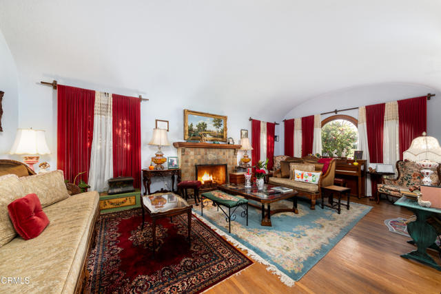 Detail Gallery Image 5 of 35 For 2270 E Orange Grove Bld, Pasadena,  CA 91104 - 3 Beds | 1 Baths