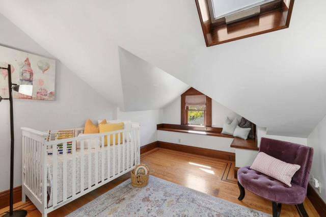 809 E 5th Avenue, San Mateo CA: https://media.crmls.org/mediaz/0506bec6-59b2-4765-a397-3d2fc3edcd3d.jpg