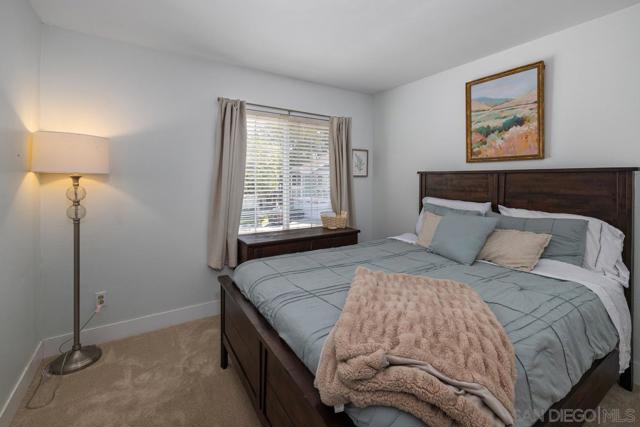 3116 Old Kettle Rd, San Diego CA: https://media.crmls.org/mediaz/0506e43e-14c3-4181-b436-267e1de7fd87.jpg