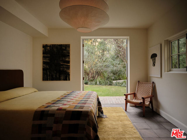 7776 Firenze Avenue, Los Angeles CA: https://media.crmls.org/mediaz/05070550-5036-4995-990f-6b56d3203875.jpg