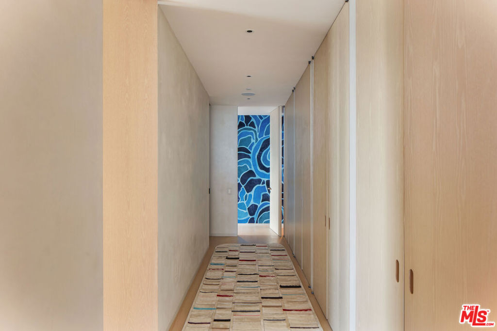 MLS #25590657 image #9