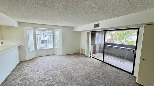 376 Center Street, Chula Vista CA: https://media.crmls.org/mediaz/0507dd16-61d6-4b58-9e54-466deed30895.jpg