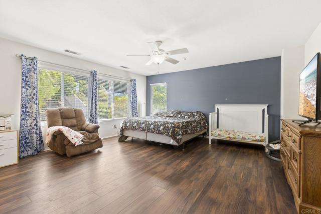 Detail Gallery Image 12 of 30 For 814 Sierra Verde, Vista,  CA 92084 - 4 Beds | 2/1 Baths