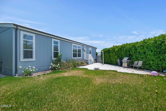 11100 Telegraph Road, Ventura CA: https://media.crmls.org/mediaz/050818dc-8842-4abc-ac26-f3cd5208d96a.jpg
