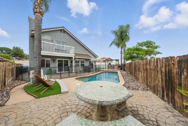 1595 Bay Meadows Dr, Alpine CA: https://media.crmls.org/mediaz/05097820-d944-43be-b7aa-ae58245e0cfe.jpg