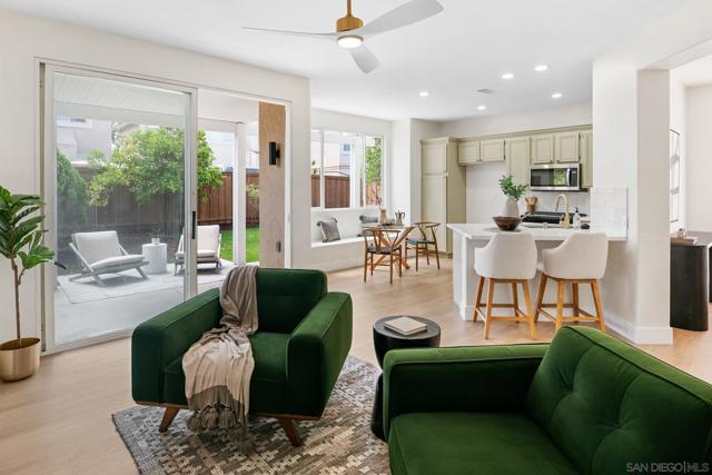 9471 Compass Point Dr S, San Diego CA: https://media.crmls.org/mediaz/0509ad8a-9cf9-4e34-aec4-02bee7f9852d.jpg