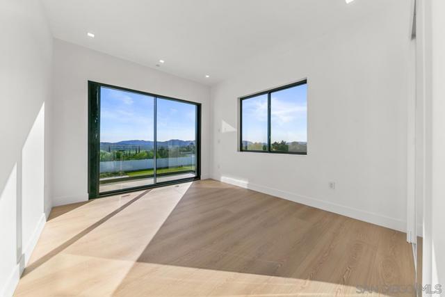 41955 Altanos Road, Temecula CA: https://media.crmls.org/mediaz/0509b824-e366-44bb-98ef-30706c7c69d3.jpg