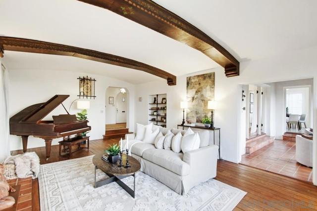 2854 Albatross Street, San Diego CA: https://media.crmls.org/mediaz/0509d584-e54d-4794-b100-4f7966fc5cd3.jpg