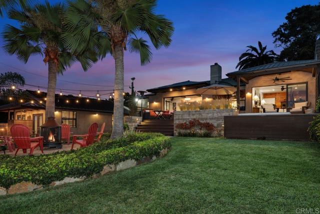 860 Nardo Road, Encinitas CA: https://media.crmls.org/mediaz/050a3603-cd00-493a-9cce-b6511646f23a.jpg