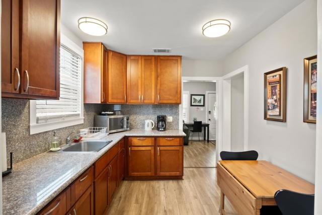 228 E Julian Street, San Jose CA: https://media.crmls.org/mediaz/050add60-4375-44cd-89ab-8705836621e4.jpg