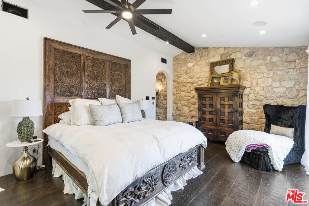 MLS #26861801 image #44